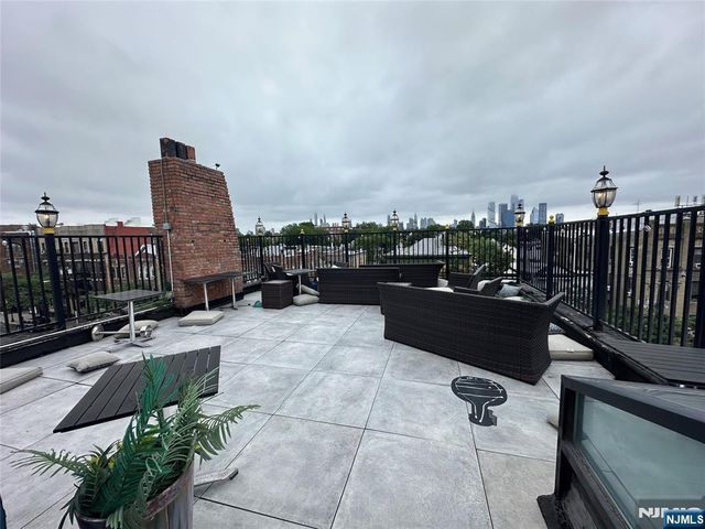 3417 Park Avenue, Union City, NJ 07087