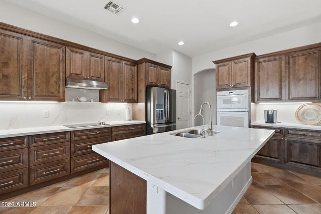 3050 E COUNTY DOWN Drive, Chandler, AZ 85249