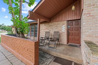 2400 Grace ST, Taylor, TX 76574