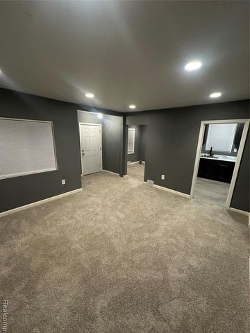 16101 Bramell Street, Detroit, MI 48219