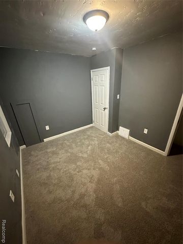 16101 Bramell Street, Detroit, MI 48219