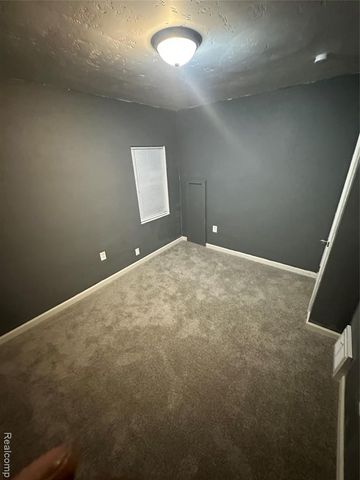 16101 Bramell Street, Detroit, MI 48219