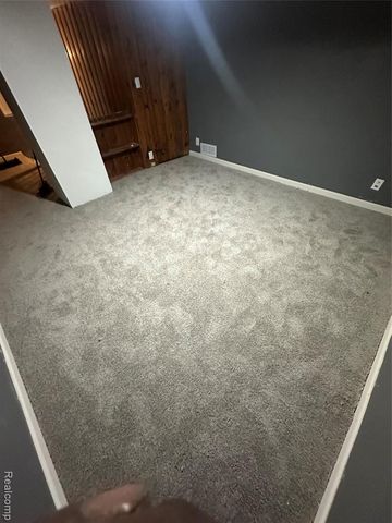 16101 Bramell Street, Detroit, MI 48219