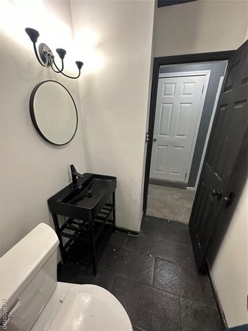 16101 Bramell Street, Detroit, MI 48219