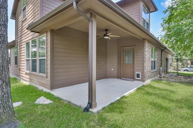 11 Hearthwick Road, The Woodlands, TX 77375