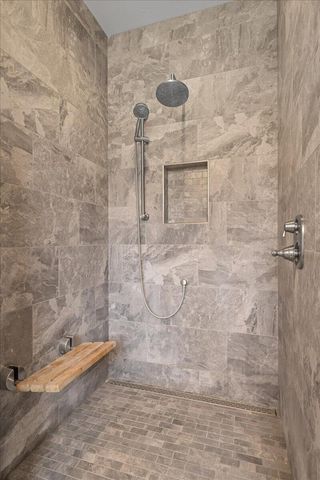 400 Coyote Run, Jacksonville, OR 97530