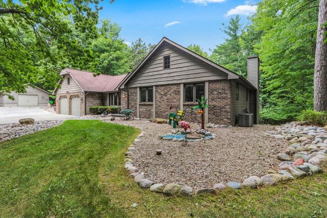 3512 BLACKBERRY LANE, Green Bay, WI 54313
