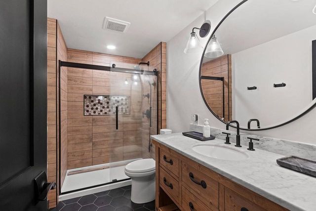 3512 BLACKBERRY LANE, Green Bay, WI 54313