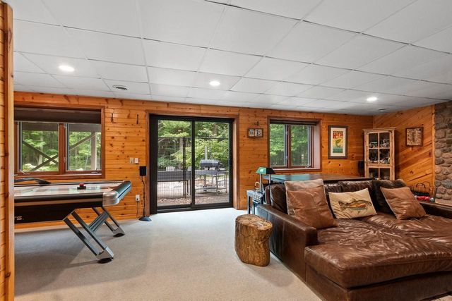 3512 BLACKBERRY LANE, Green Bay, WI 54313