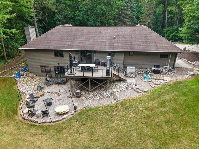 3512 BLACKBERRY LANE, Green Bay, WI 54313