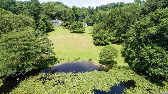 450 Oyster Bay Road, Matinecock, NY 11560