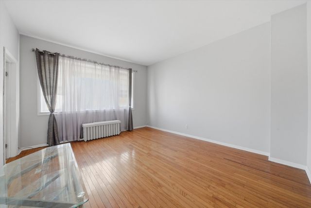 2836 S Union Avenue, Chicago, IL 60616