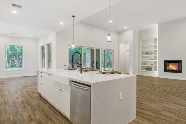 25102 Ashley Trace Court, Tomball, TX 77375
