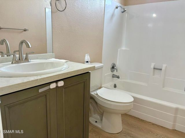 5144 Longfellow Way, Oxnard, CA 93033