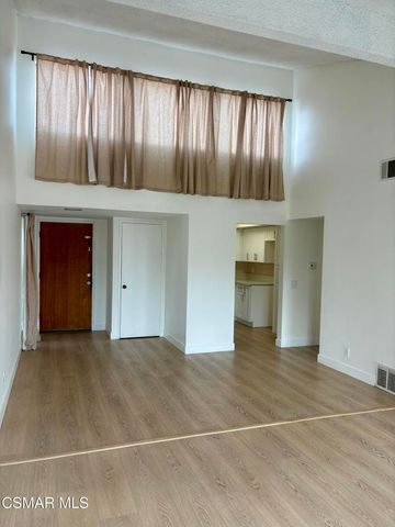 5144 Longfellow Way, Oxnard, CA 93033