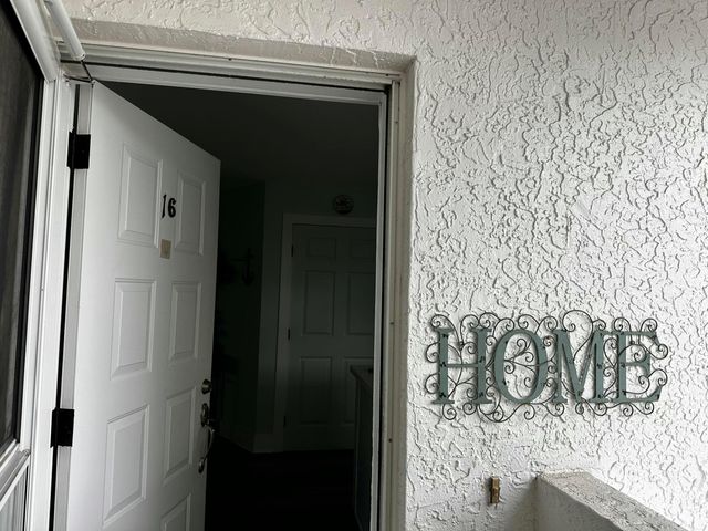 6142 SE Landing Way 16, Stuart, FL 34997
