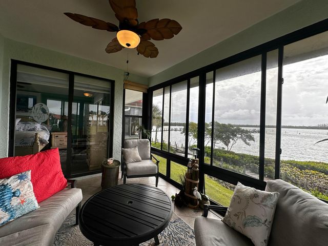 6142 SE Landing Way 16, Stuart, FL 34997
