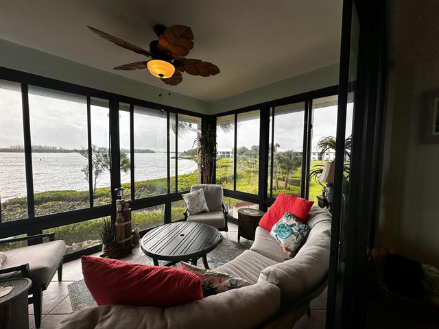 6142 SE Landing Way 16, Stuart, FL 34997