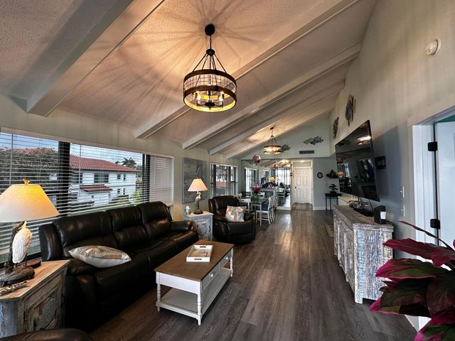 6142 SE Landing Way 16, Stuart, FL 34997