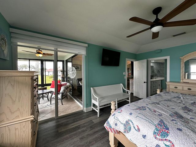 6142 SE Landing Way 16, Stuart, FL 34997