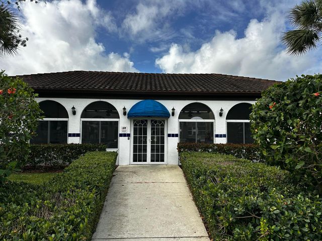 6142 SE Landing Way 16, Stuart, FL 34997