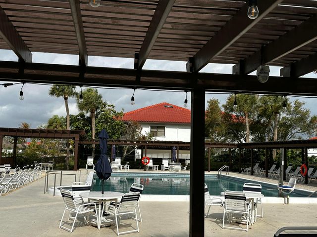 6142 SE Landing Way 16, Stuart, FL 34997