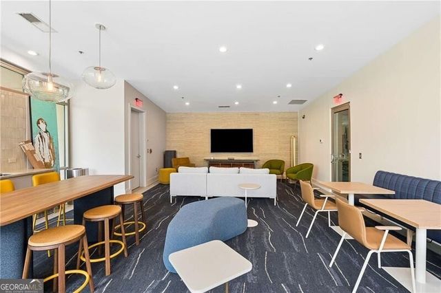 905 Juniper Street NE 502, Atlanta, GA 30309