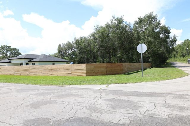 2522 W CASTLE ROAD, Dunnellon, FL 34434