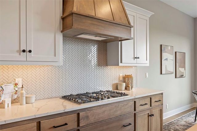 12403 W 183rd Terrace, Overland Park, KS 66013