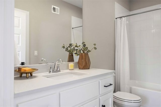 12403 W 183rd Terrace, Overland Park, KS 66013