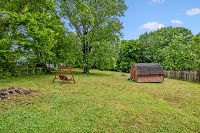 611 Templewood Dr, Nashville, TN 37214