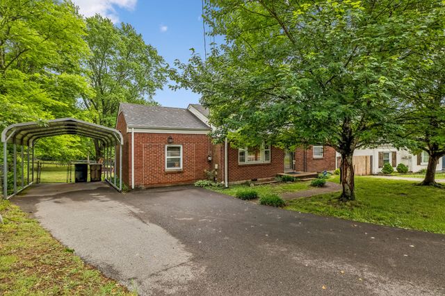 611 Templewood Dr, Nashville, TN 37214