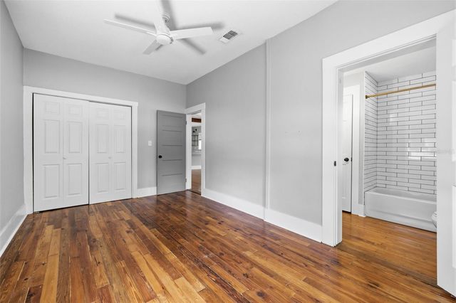 236 W NORTH STREET, Tampa, FL 33604