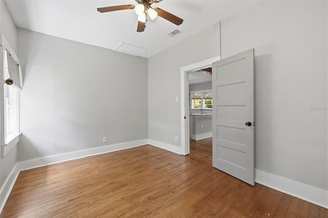 236 W NORTH STREET, Tampa, FL 33604