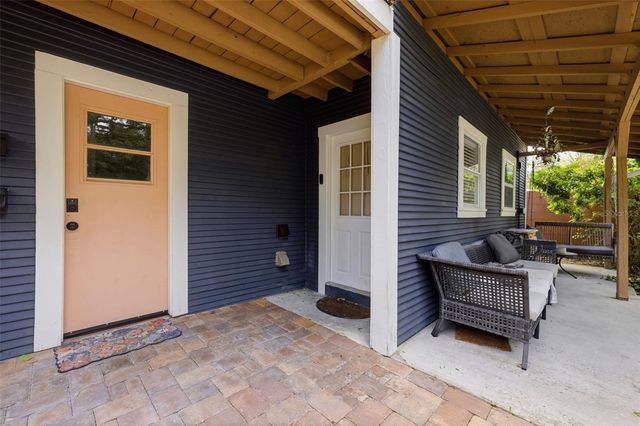 236 W NORTH STREET, Tampa, FL 33604