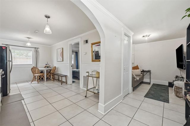 236 W NORTH STREET, Tampa, FL 33604