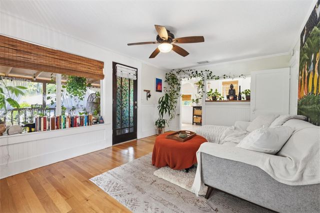 236 W NORTH STREET, Tampa, FL 33604