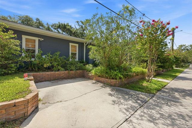 236 W NORTH STREET, Tampa, FL 33604