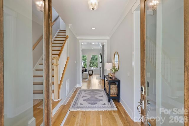 215 Hartford Avenue, Charlotte, NC 28209