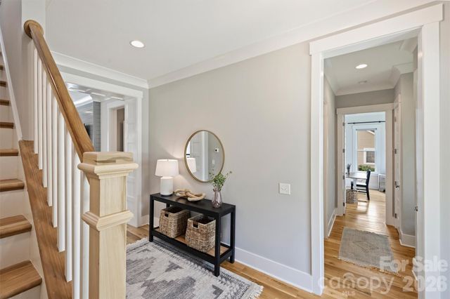 215 Hartford Avenue, Charlotte, NC 28209