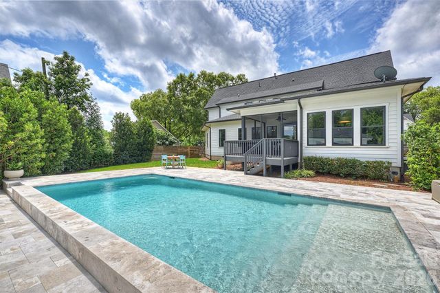 215 Hartford Avenue, Charlotte, NC 28209
