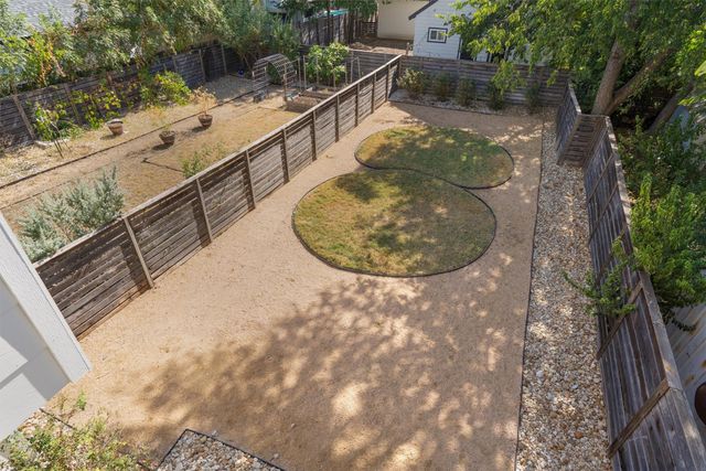 1107 Taulbee LN B, Austin, TX 78757