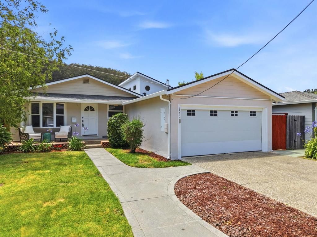 Image 45 of property listing at Address unavailable.