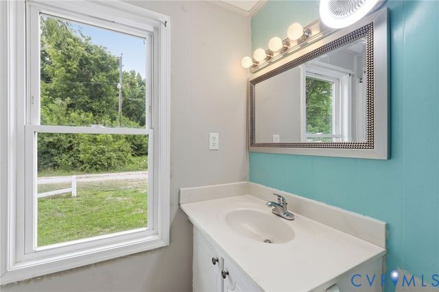 3550 N Courthouse Rd, Providence Forge, VA 23140