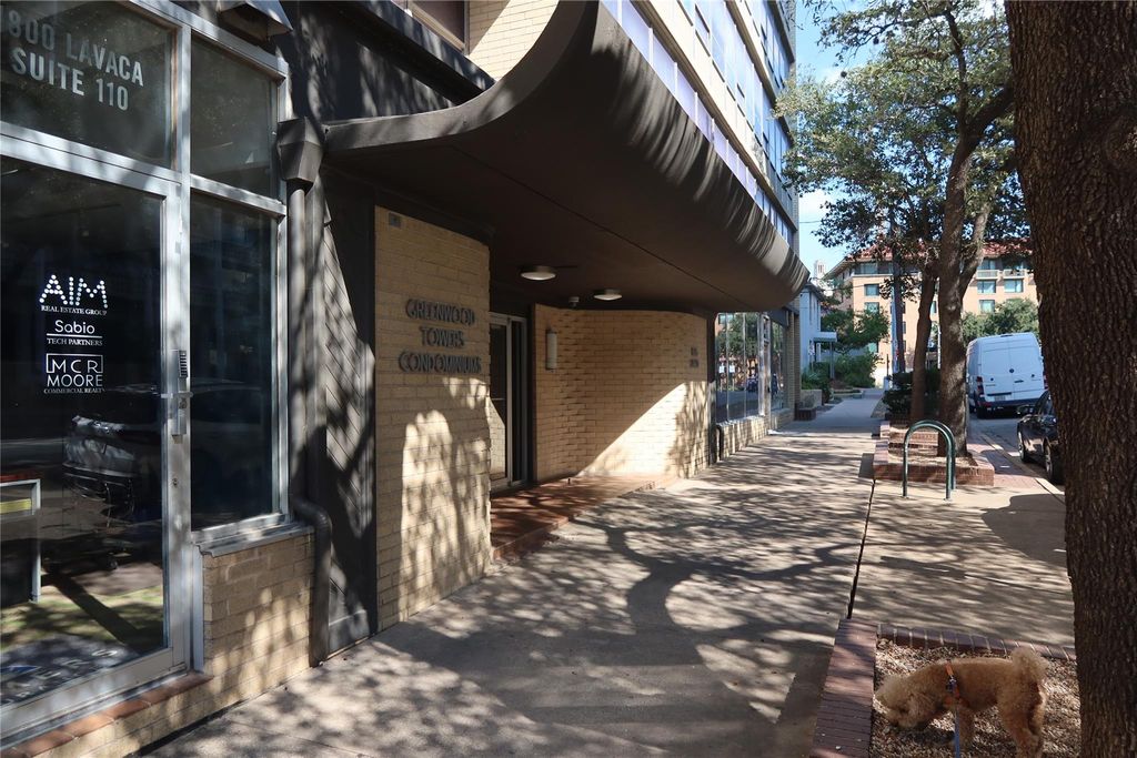 1800 Lavaca ST 504, Austin, TX 78701