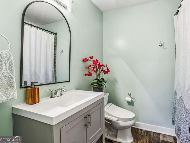 1044 N Carter Road, Decatur, GA 30030