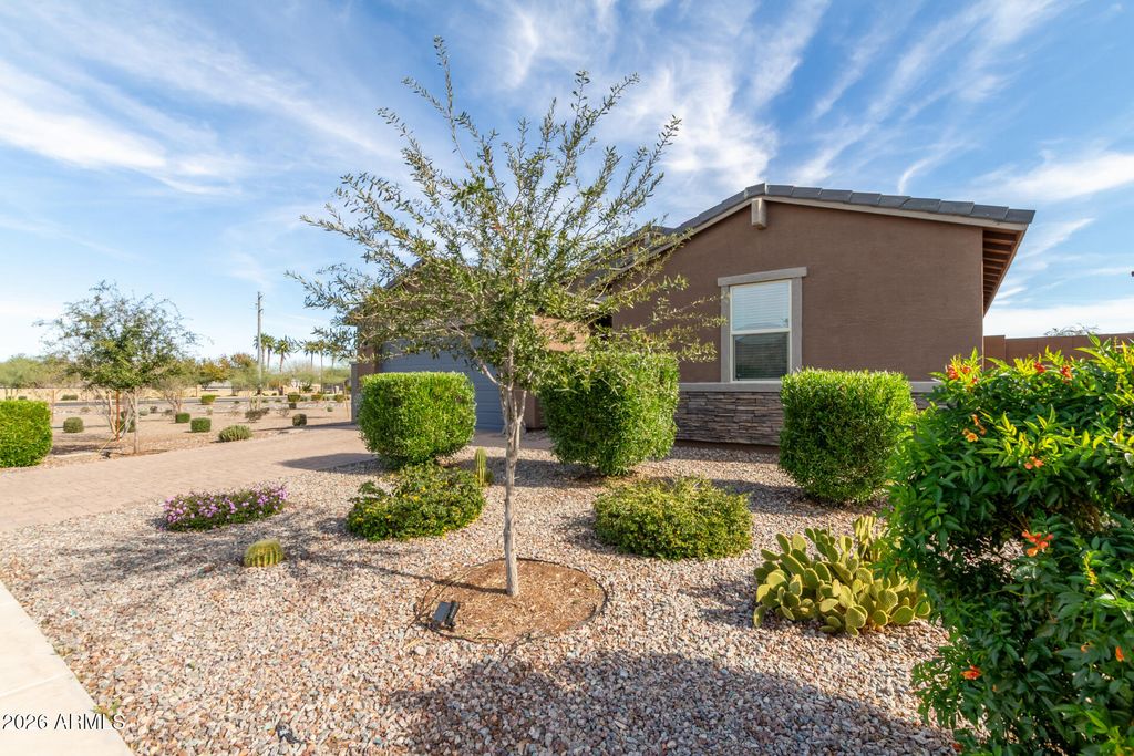 35821 N THICKET Way, San Tan Valley, AZ 85144 — photo 3
