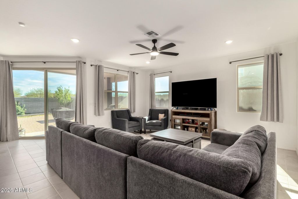 35821 N THICKET Way, San Tan Valley, AZ 85144 — photo 5