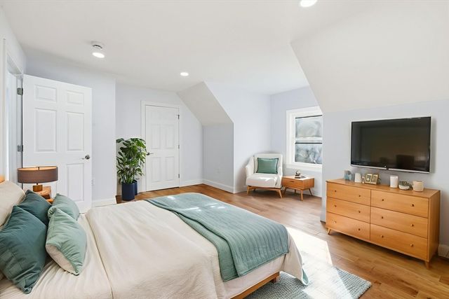 438 Talbot Ave 2, Boston, MA 02124