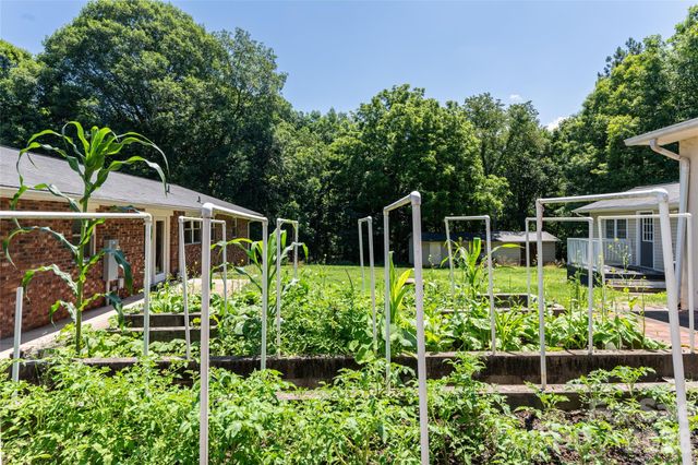 2800 Coxe Road, Tryon, NC 28782